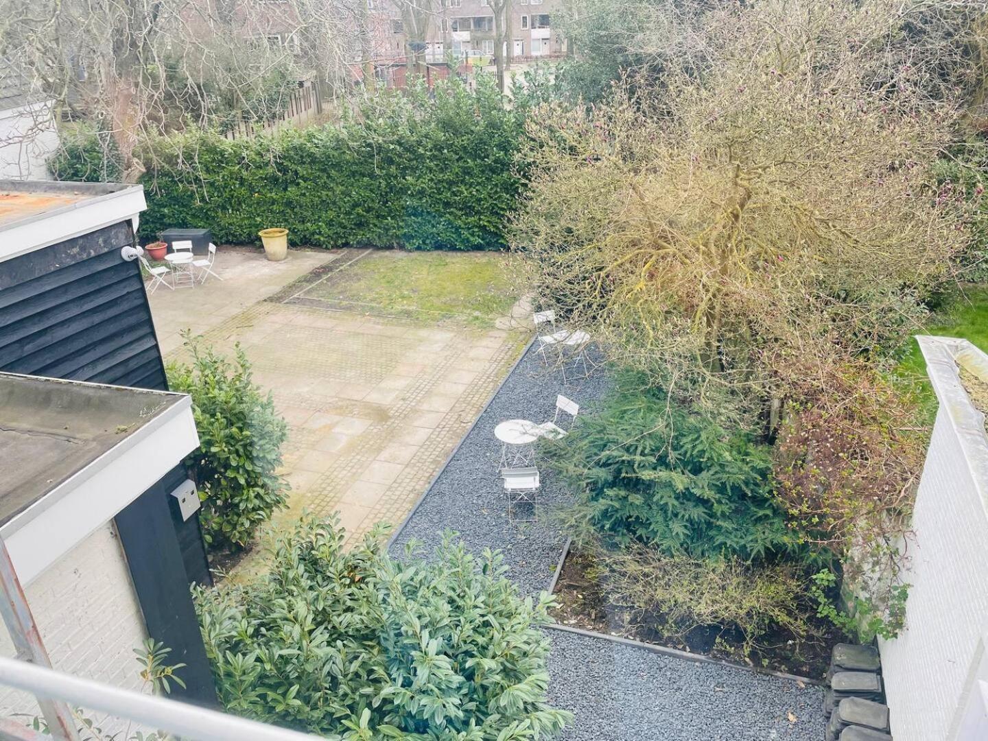 Xxl Loft With Bath Located Stadsvilla ティルブルグ エクステリア 写真