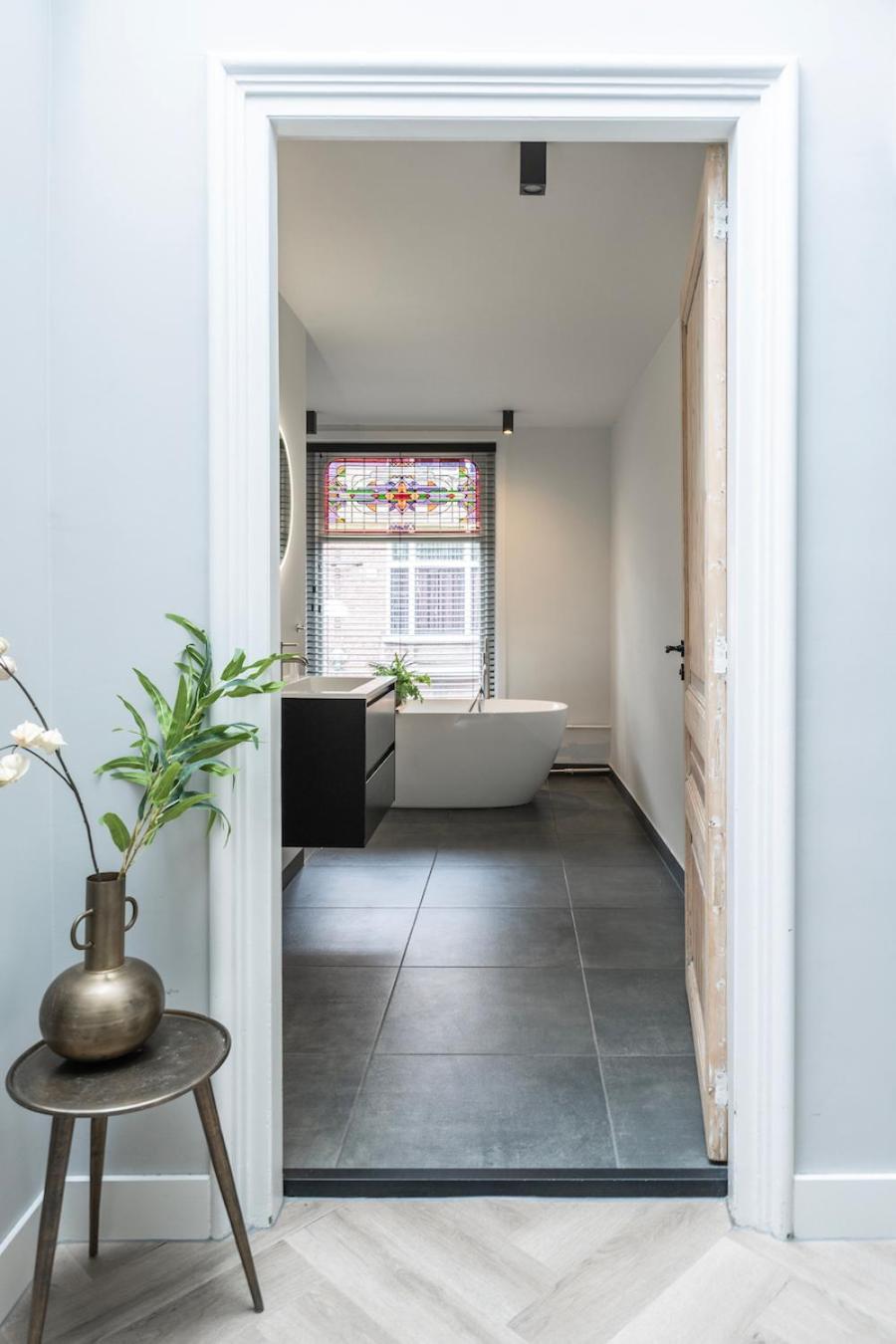 Xxl Loft With Bath Located Stadsvilla ティルブルグ エクステリア 写真