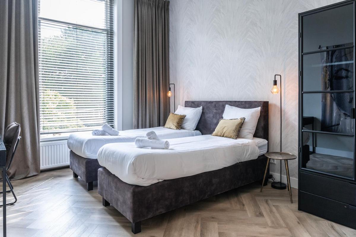 Xxl Loft With Bath Located Stadsvilla ティルブルグ エクステリア 写真