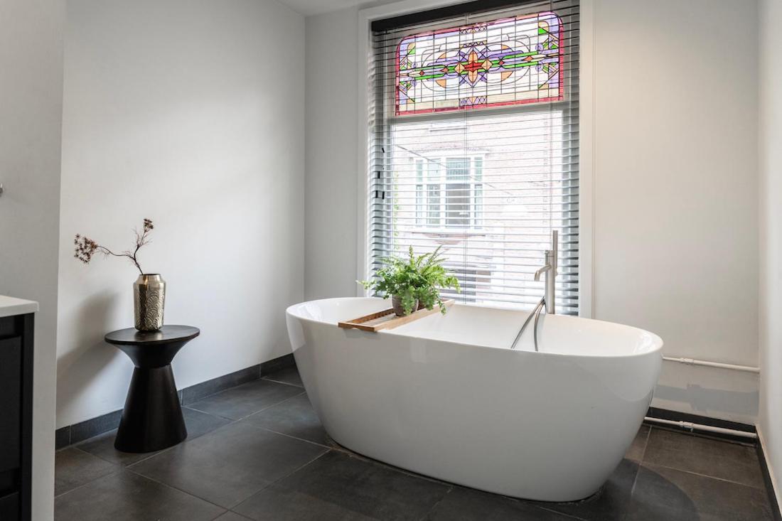 Xxl Loft With Bath Located Stadsvilla ティルブルグ エクステリア 写真