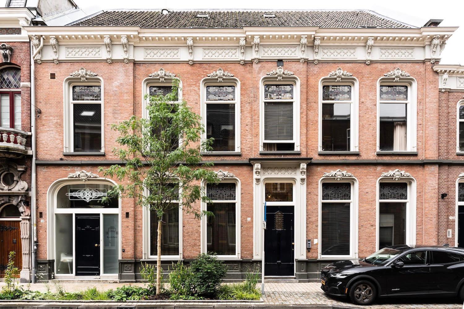 Xxl Loft With Bath Located Stadsvilla ティルブルグ エクステリア 写真