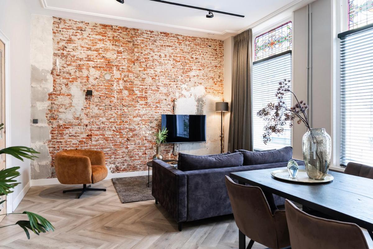 Xxl Loft With Bath Located Stadsvilla ティルブルグ エクステリア 写真