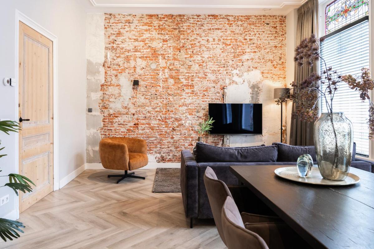 Xxl Loft With Bath Located Stadsvilla ティルブルグ エクステリア 写真